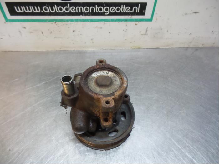 Stuurbekrachtiging Pomp van een Volkswagen Golf (Golf 97-), Auto-onderdelen, Besturing, Volkswagen, Gebruikt, 3 maanden garantie