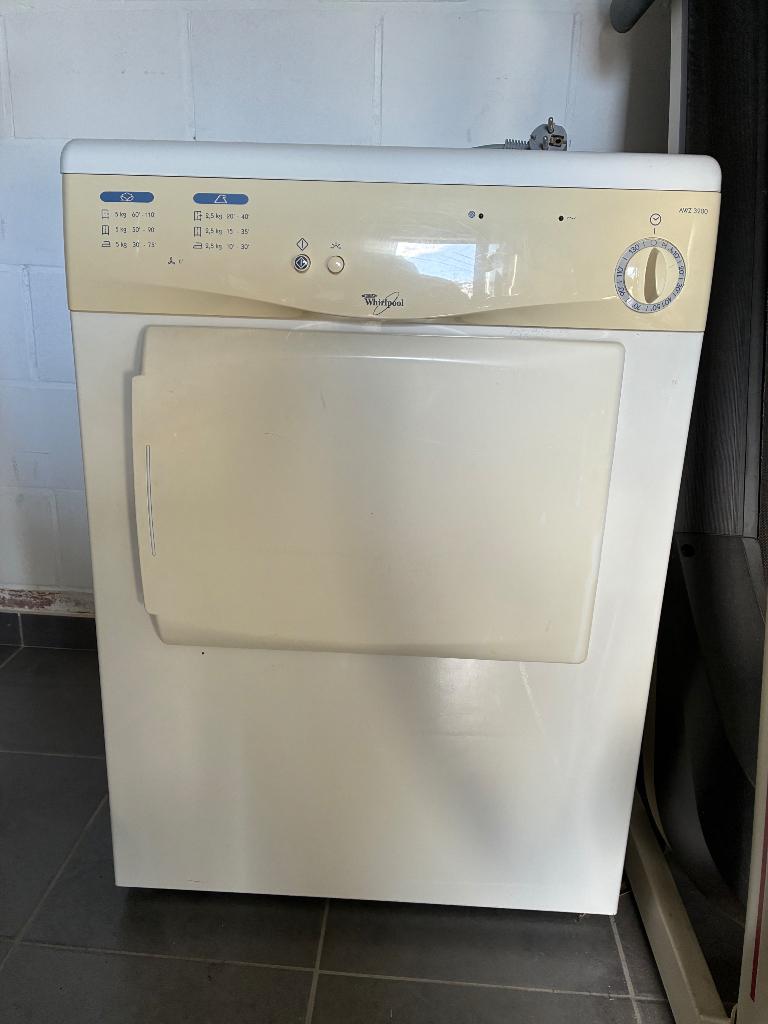 Droogkast whirlpool, Elektronische apparatuur, Droogkasten, 4 tot 6 kg, Ophalen, Gebruikt, Luchtafvoer