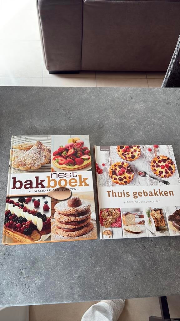 Nest bakboek en thuis gebakken, Boeken, Kookboeken, Ophalen of Verzenden, Zo goed als nieuw