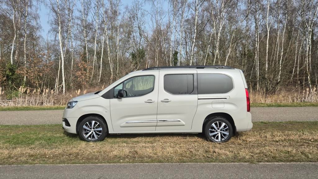 Toyota ProAce City Verso LWB 7pl, Auto's, Toyota, Voorwielaandrijving, Stof, 4 cilinders, 96 kW