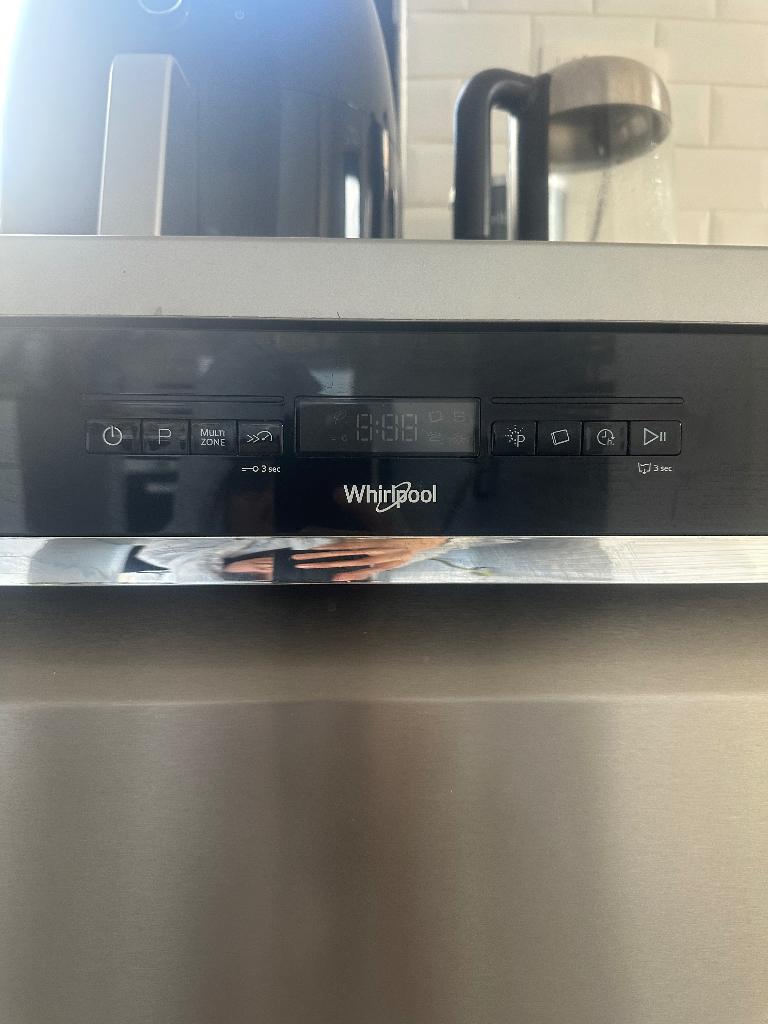 Vaatwas whirlpool, Ophalen, Zo goed als nieuw, Vrijstaand