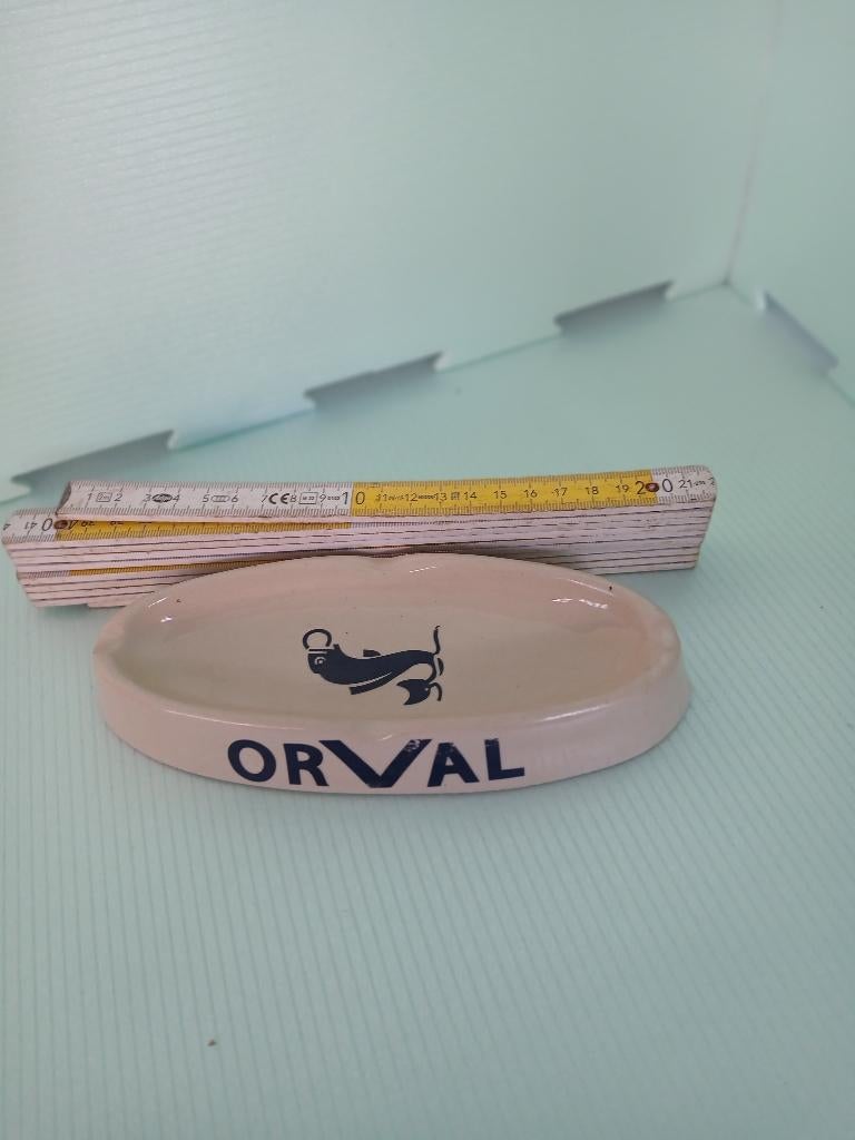 Oude ORVAL asbak in perfecte staat, Verzamelen, Rookartikelen, Aanstekers en Luciferdoosjes, Zo goed als nieuw, Asbak, Ophalen of Verzenden