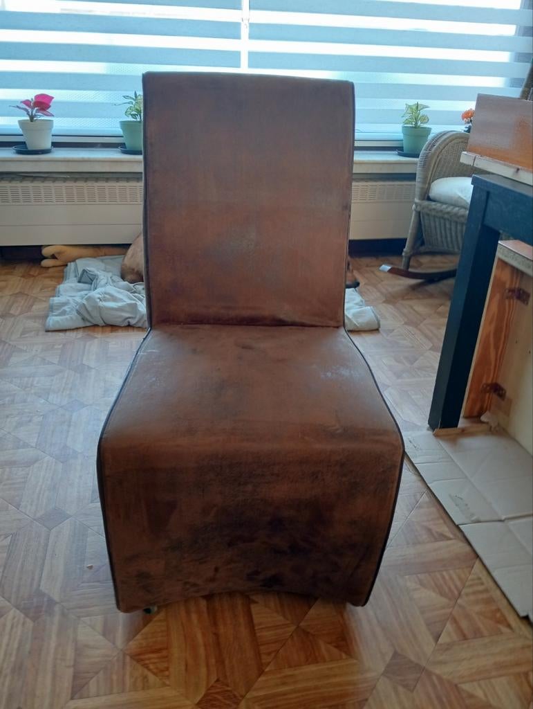 4 chaises à vendre, Maison & Meubles, Enlèvement