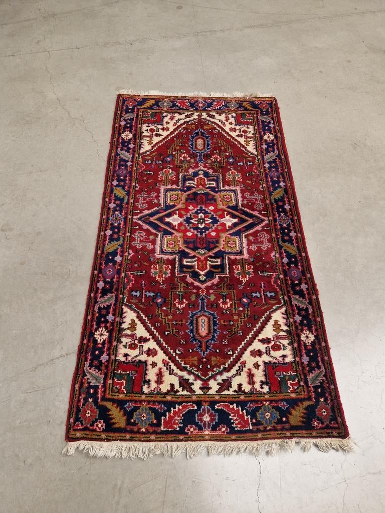 Antiek tapijt hadgeknoopt, Huis en Inrichting, Ophalen