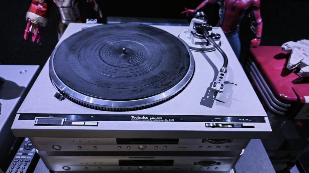 Technics SL Q202 Direct Drive + Ortofon cellule, Enlèvement, Platine, Technics