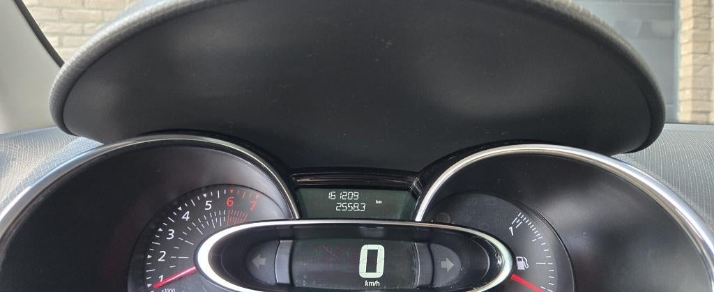 Renault Clio break, Autos, Renault, Achat, Euro 6, Boîte manuelle, Entretenue par le concessionnaire