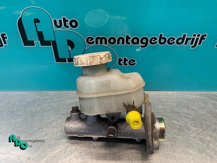 Hoofdremcilinder van een Mitsubishi Lancer (Lancer 03-), Gebruikt, -, -, Ophalen of Verzenden