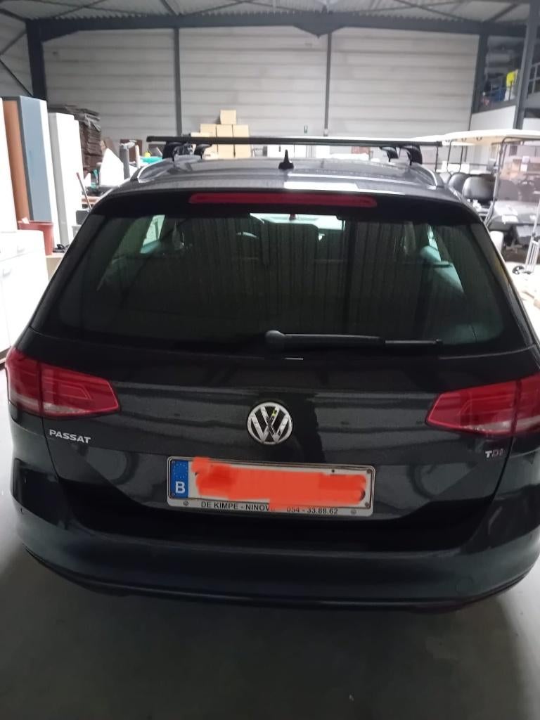 Passat break full option, Euro 6b bouwjaar 2017, Auto's, Volkswagen, Particulier, Passat, 360° camera, 4x4, Aangepast voor mindervaliden