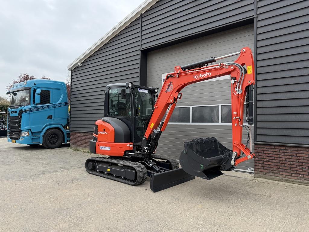 Kubota KX037 HI AIRCO minigraver NIEUW €760 LEASE, Zakelijke goederen, Machines en Bouw | Kranen en Graafmachines, Kubota Hol
