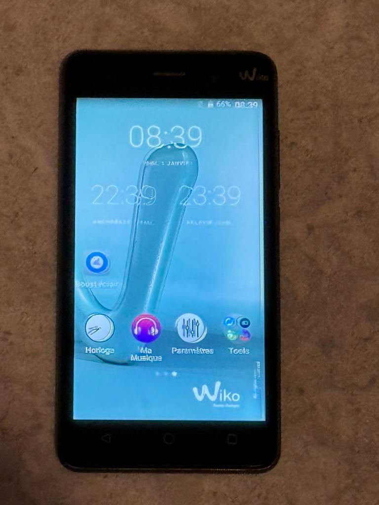 Wiko Lenny 3 16 Go, Télécoms, Enlèvement, Comme neuf