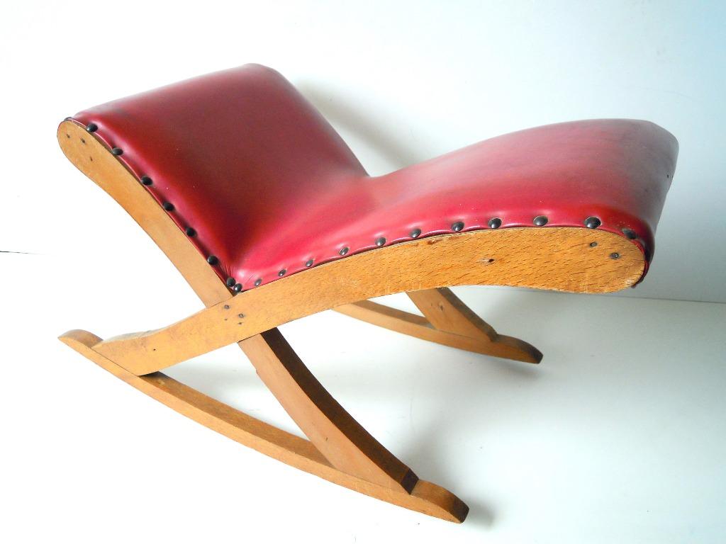 Pouf Crimson des années 50, Maison & Meubles, Canapés | Repose-pieds & Poufs, Comme neuf, Enlèvement, Bois, Moins de 50 cm