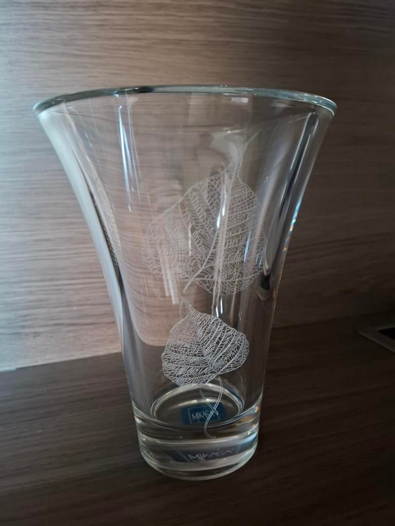 Prachtige kristallen vaas, Ophalen of Verzenden, Zo goed als nieuw, Overige materialen, Minder dan 50 cm