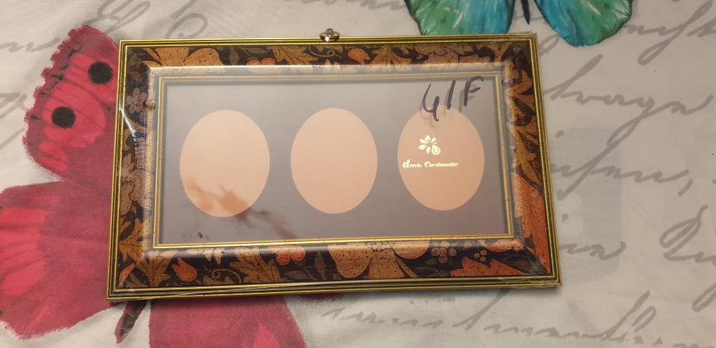 Blister fotolijst met bruine bloemen, Minder dan 50 cm, Nieuw, Ophalen of Verzenden, Minder dan 50 cm