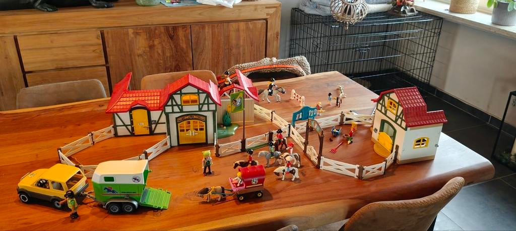 Playmobil manege met Ponyranch enz, Ophalen of Verzenden