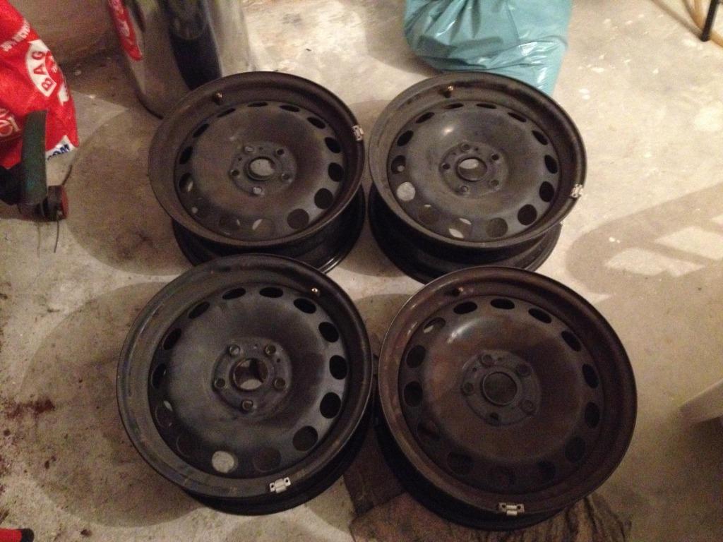 Jantes en tôle Audi + Enjoliveurs Audi 205/55/16, Ophalen, Gebruikt, Velg(en)