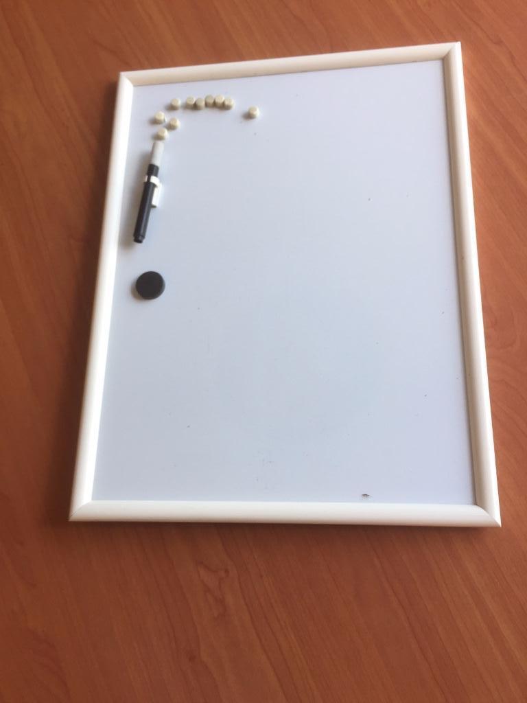 Whiteboard / magneetbord, Huis en Inrichting, Woonaccessoires | Memoborden, Ophalen, Gebruikt, Magneetbord