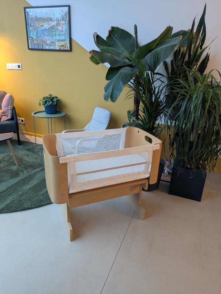 Bednest Cosleeper op zelfgemaakte staander, Ophalen, Gebruikt