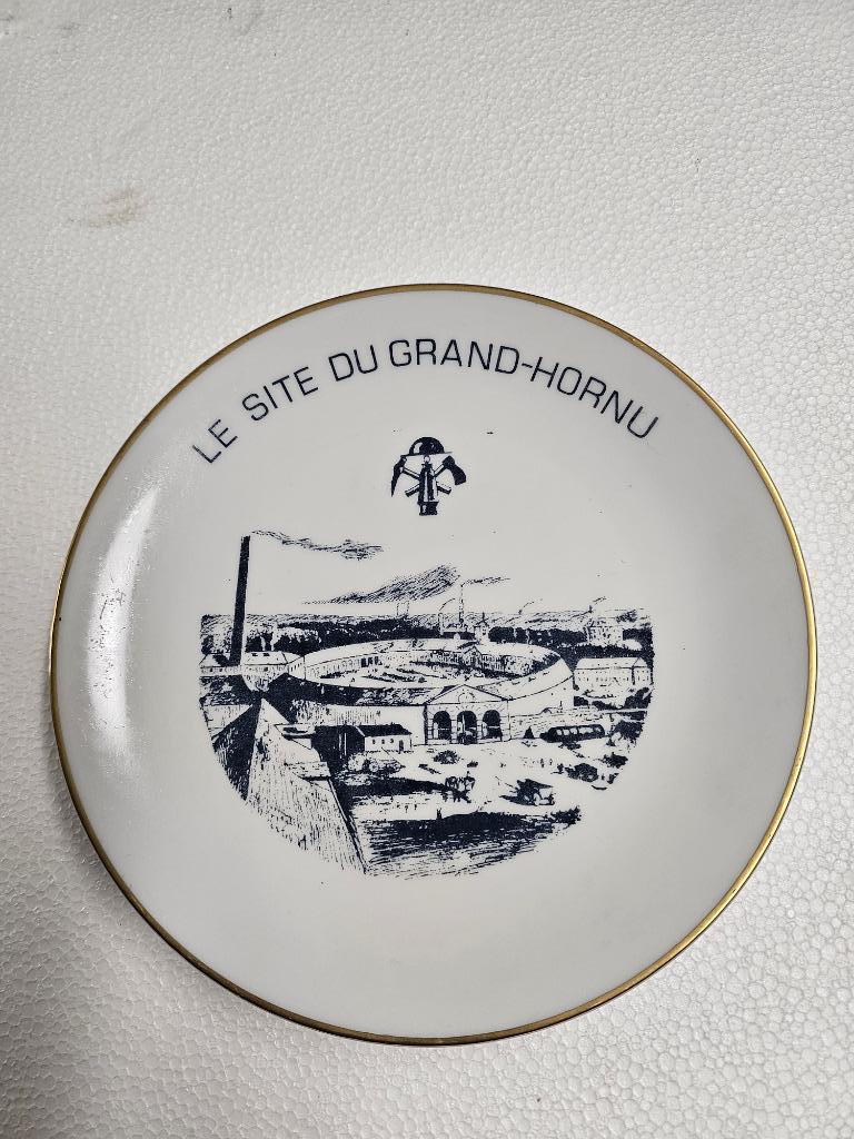 Assiette décorative "Grand Hornu", Enlèvement