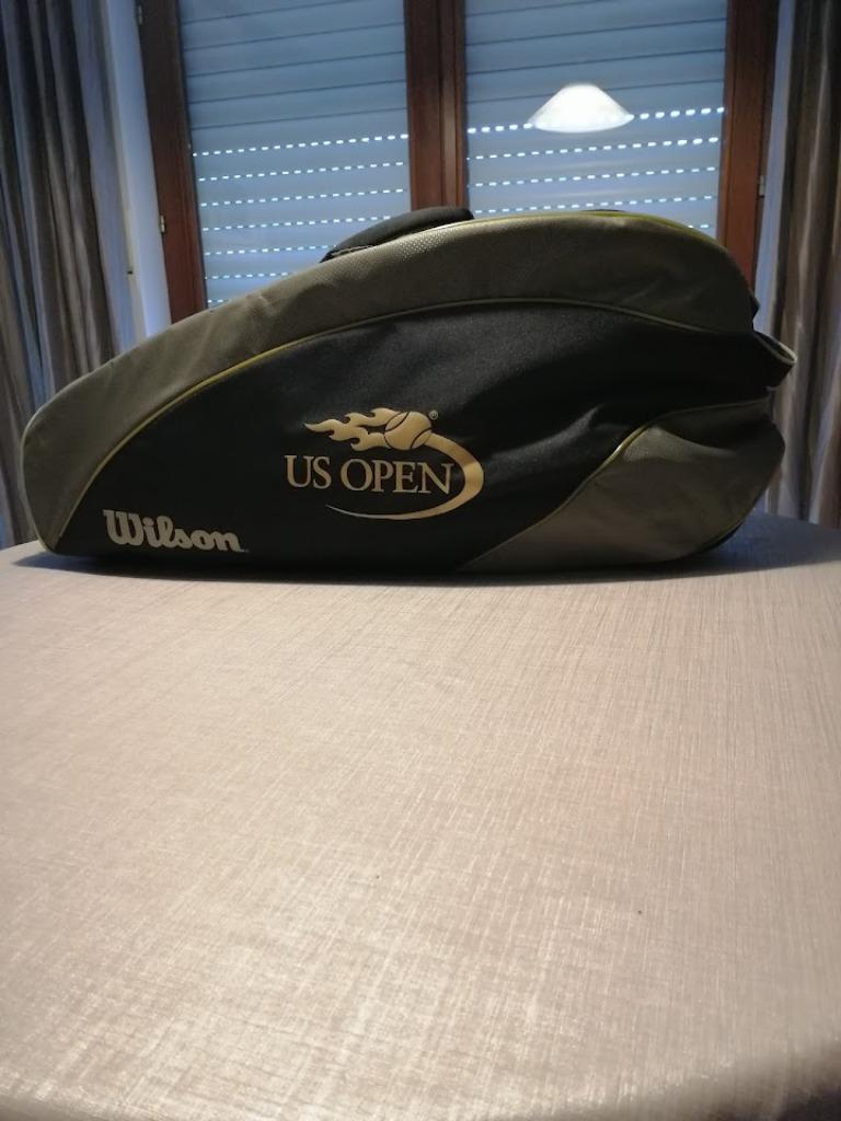 Tenniszak met 2 raketten en tennisballen In prijs verlaagt, Sport en Fitness, Tennis, Ophalen, Gebruikt, Tas, Wilson