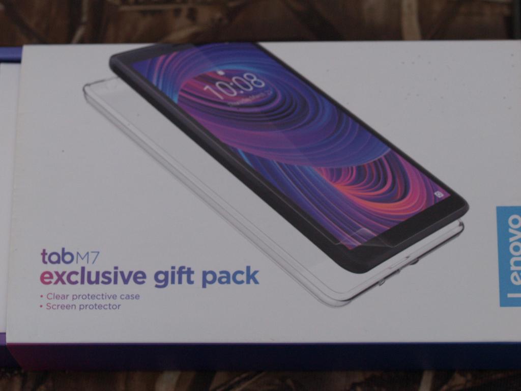 Tablette Lenovo M7 ( très peu utilisée) complète., Enlèvement ou Envoi, Comme neuf, 7 pouces ou moins, Wi-Fi