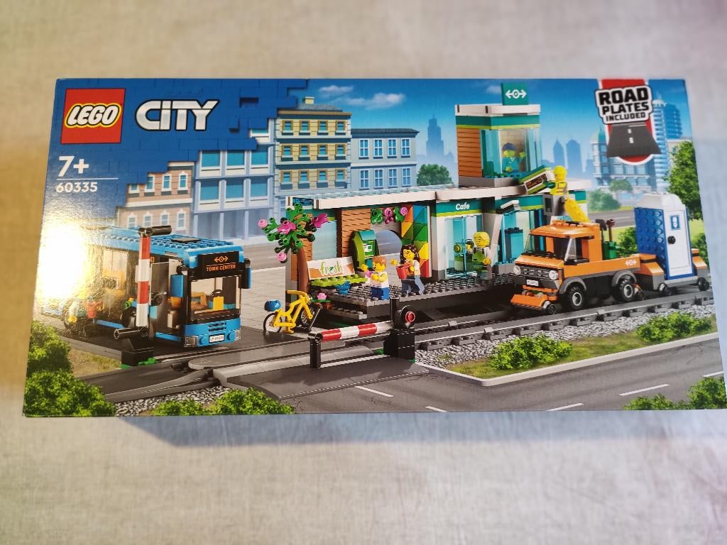 Lego City 60335 – Treinstation, Enfants & Bébés, Jouets | Duplo & Lego, Neuf, Lego, Ensemble complet, Enlèvement ou Envoi
