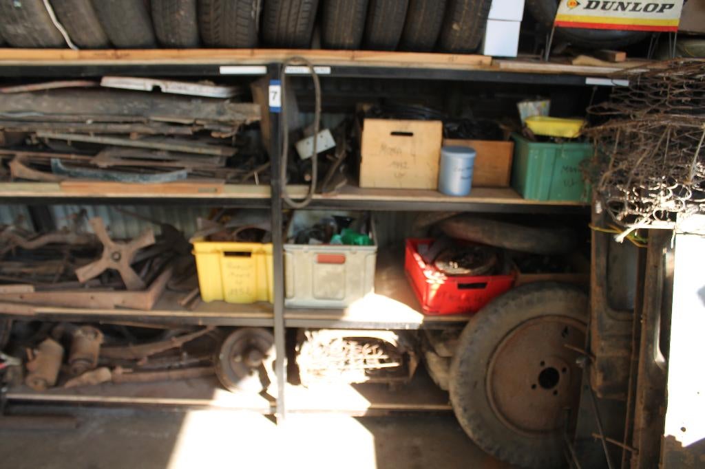 Stock pièces voitures anciennes, Autos : Pièces & Accessoires, Autres pièces automobiles, BMW, Ford, Mercedes-Benz, Pièces Oldtimer ou Ancêtre