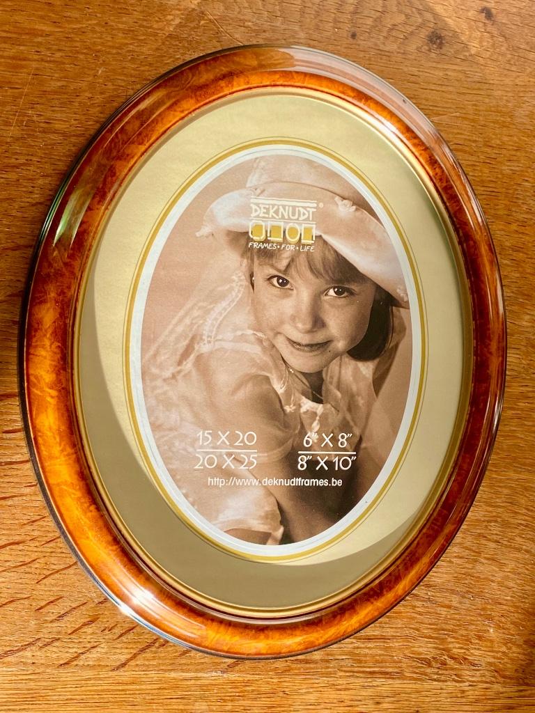 Cadre ovale Deknudt 20X25 verre antireflet, Maison & Meubles, Moins de 50 cm, Enlèvement ou Envoi, Synthétique, Utilisé