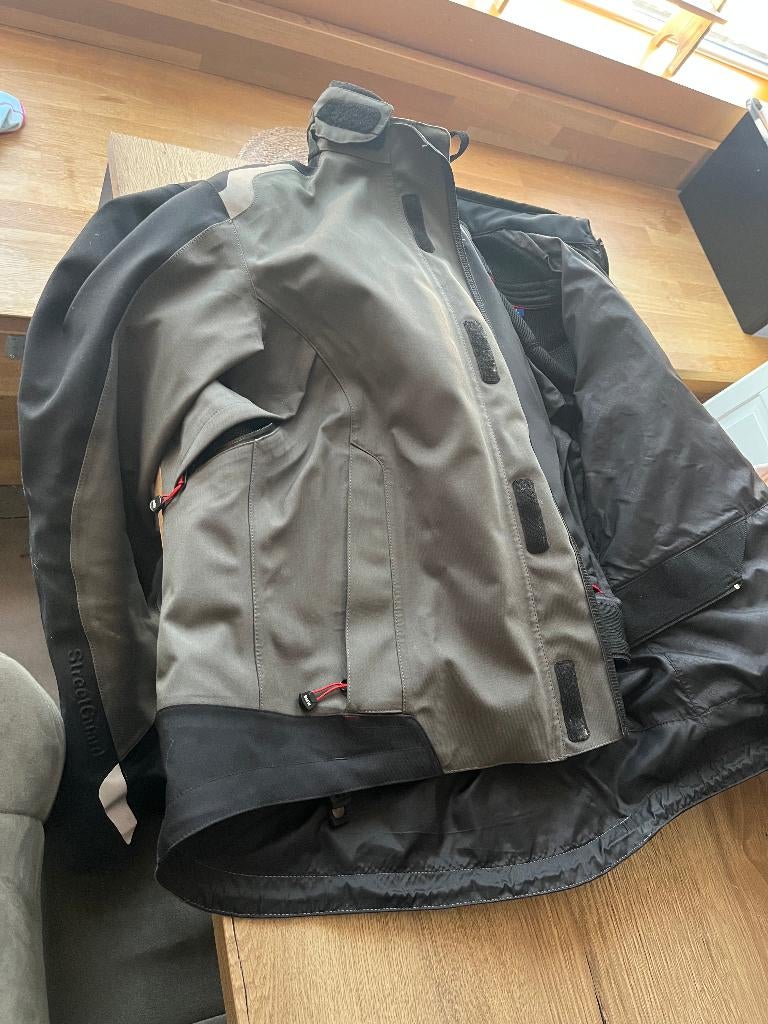 Motovest te koop - BMW, Ophalen, Gebruikt, Bmw