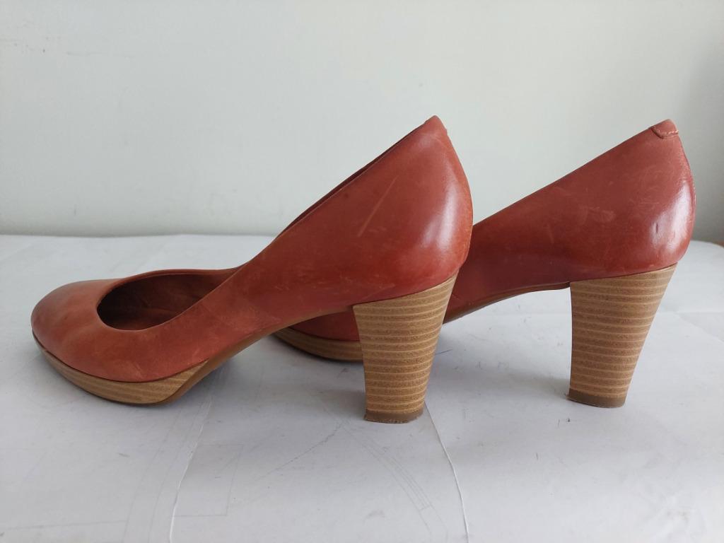 185C * jolis escarpins brun clair tout cuir (39), Vêtements | Femmes, Chaussures, Escarpins, Comme neuf, Brun, Envoi