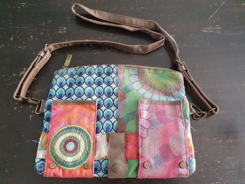 handtas Desigual, Handtassen en Accessoires, Tassen | Damestassen, Ophalen of Verzenden, Gebruikt, Handtas