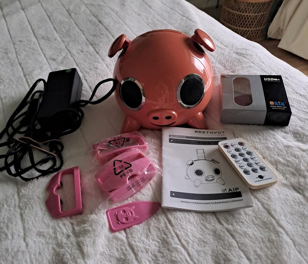 Petit I-pod en forme de cochon rose, TV, Hi-fi & Vidéo, Lecteurs Mp3 | Accessoires | Apple iPod, Enlèvement, Utilisé, Haut-parleur