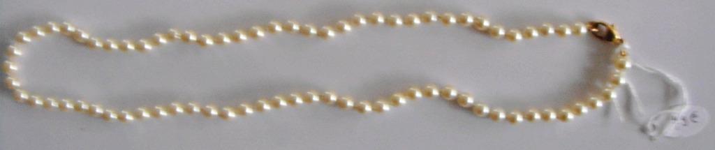 Collier perles de Majorque blanches 50 cm, fermoir plaqué or, Enlèvement ou Envoi, Neuf, Blanc, Pierre ou Minéral