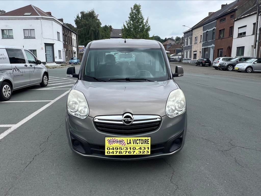 Opel Combo 1.6 cdti 5 PLACES 2012 année 77kw 0032495310431, Autos, Opel, Achat, Entreprise, Boîte manuelle, Entretenue par le concessionnaire