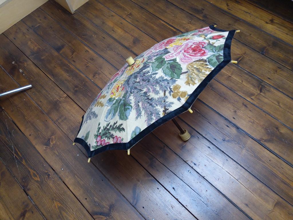 Ombrelle de promenade années 1920, Antiquités & Art, Curiosités & Brocante, Enlèvement ou Envoi