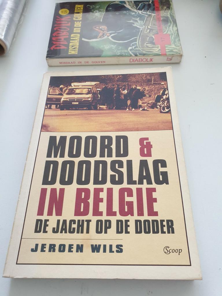 Jeroen Wils - Moord & doodslag in België.  DE KROONGETUIGEN, Boeken, Politiek en Maatschappij, Gelezen, Ophalen of Verzenden