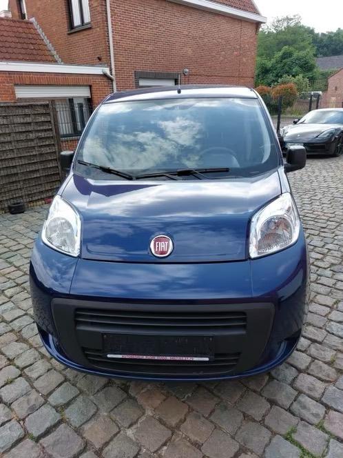 Fiat Qubo / 2017 / 1.4 benz. / 𝟴𝟬𝟬𝟬 𝗞𝗠! / 9990, Auto's, Fiat, Parkeersensor, Blauw, Bedrijf, 1400 cc