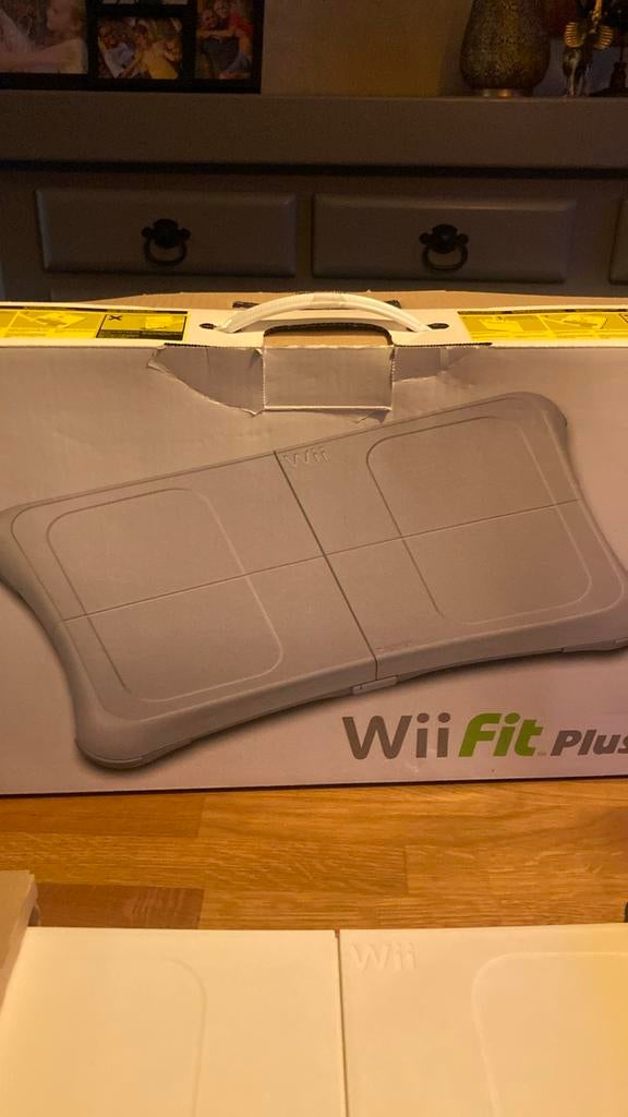 Wii Fit Plus-bundel, Games en Spelcomputers, Sport, Vanaf 3 jaar