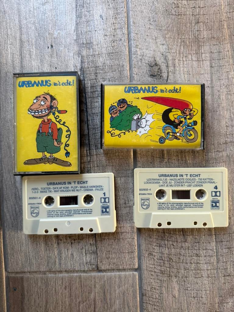 Urbanus int echt muziekcassette 2 stuks, Cd's en Dvd's, Cassettebandjes, Ophalen of Verzenden, Zo goed als nieuw