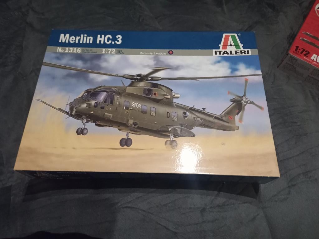Italeri 1316 Merlin HC.3, Hobby en Vrije tijd, 1:72 tot 1:144, Italeri, Helikopter, Nieuw