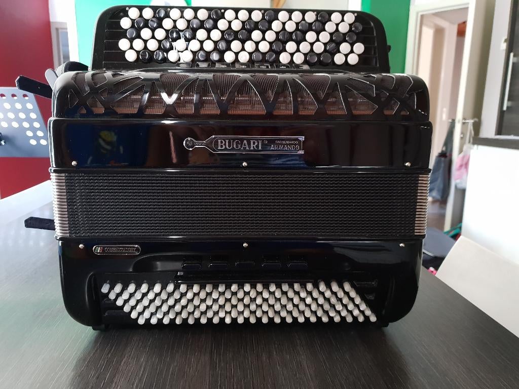 semi-professionele accordeon, Musique & Instruments, Accordéons, Autres marques, Comme neuf, Enlèvement, Avec bretelles