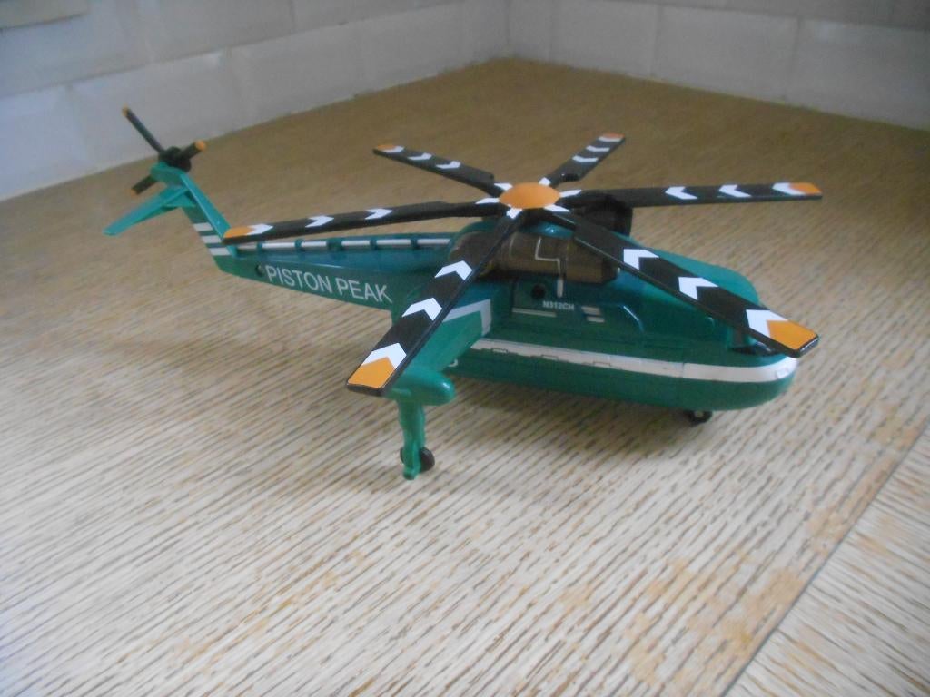Hélicoptère - avion Disney Mattel (jouet) vv, Enlèvement ou Envoi