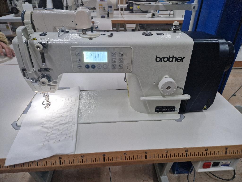 Brother S-6280A-813 Industriële Naaimachine, Neuf, Machine à coudre, Industrie, Enlèvement