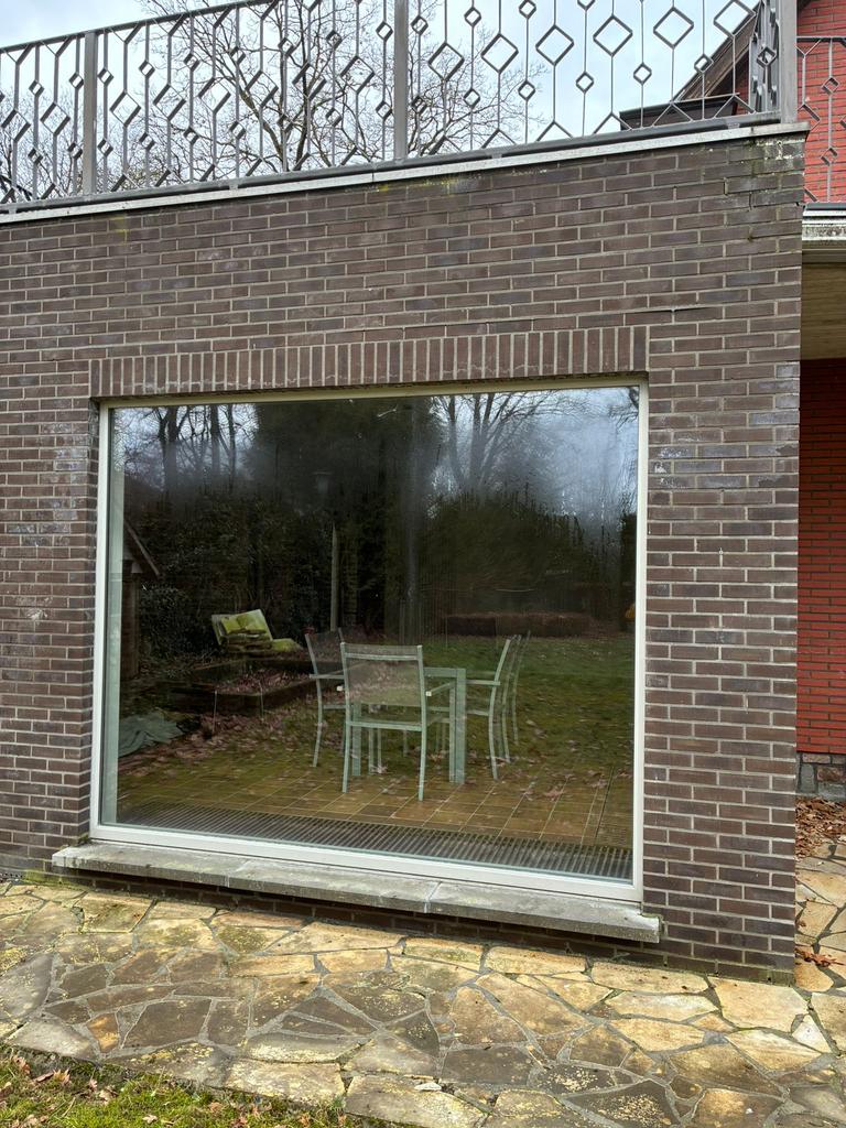 Vast Aluminium raam - HR+ 2012, Doe-het-zelf en Bouw, Ophalen, Zo goed als nieuw, Aluminium