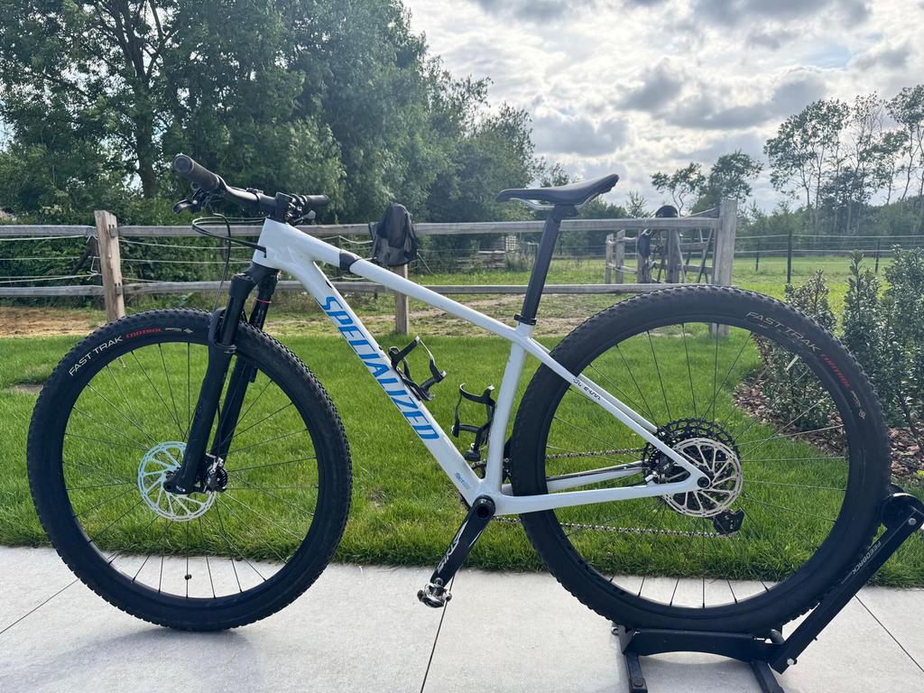 Specialized Epic 2020 S, Vélos & Vélomoteurs, VTT semi-rigide, Enlèvement, Utilisé, Hommes