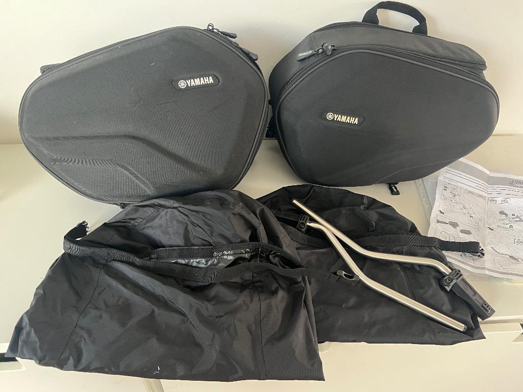 MT09 Yamaha - Stay soft side bags, Motoren, Accessoires | Koffers en Tassen, Ophalen, Zo goed als nieuw