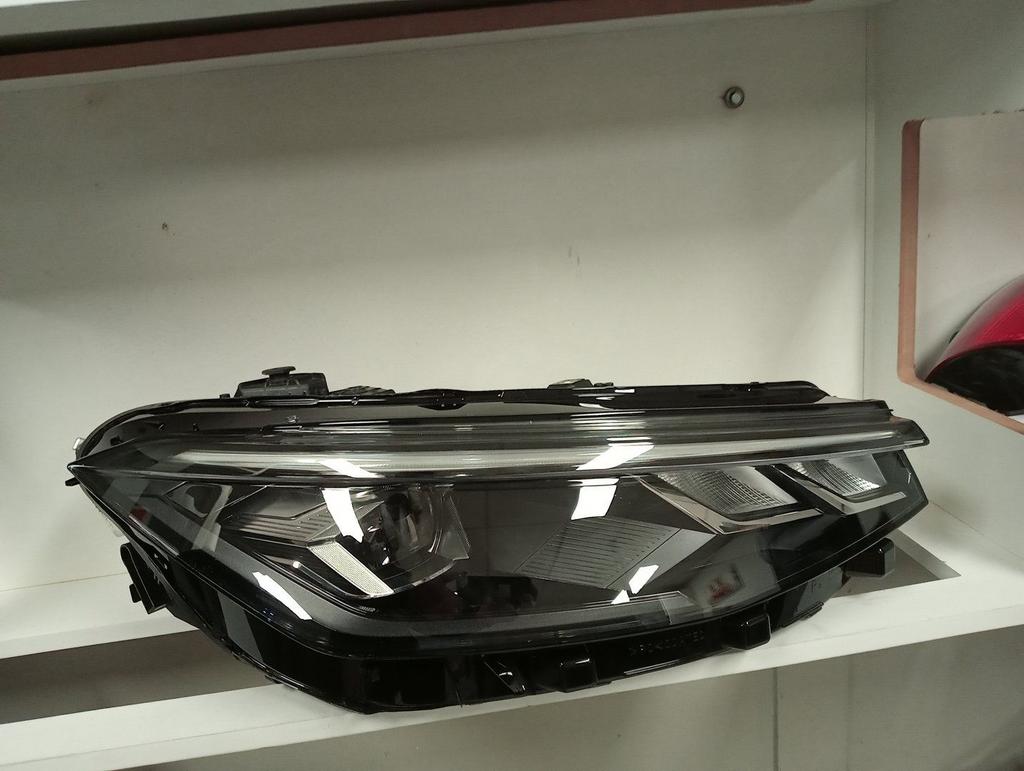 VW PASSAT 3J FULL LED KOPLAMP RECHTS NIEUW ORIGINEEL, Gebruikt, -, Volkswagen, -