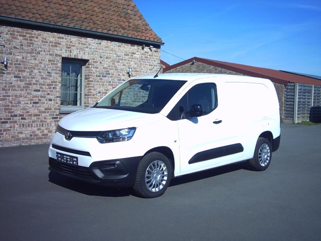 Toyota ProAce L2H1 1.5 Hdi (2024), Electronic Stability Program (ESP), Wit, Bedrijf, Diesel