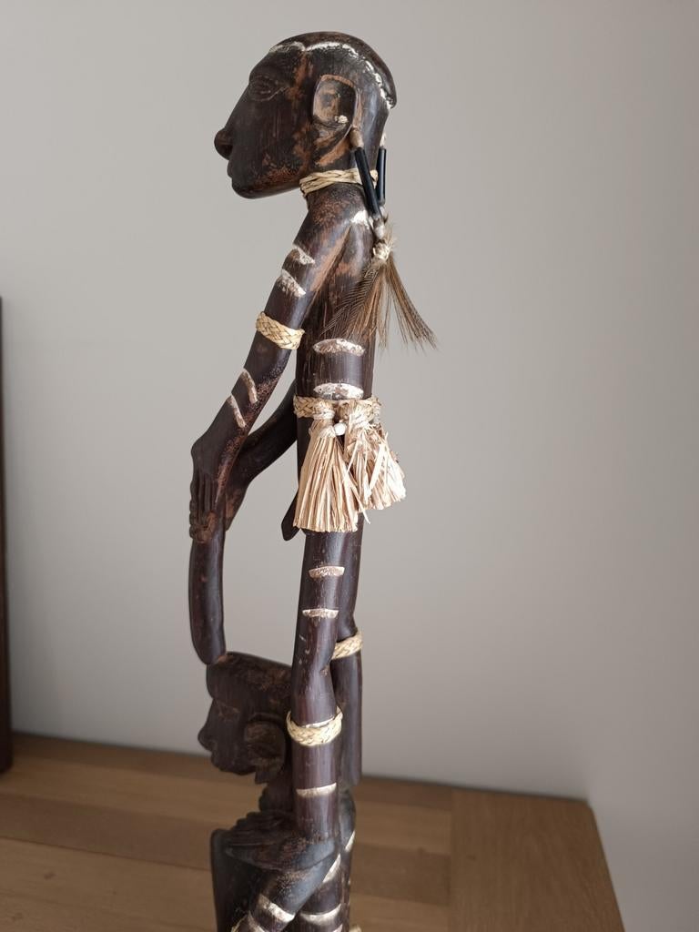 Afrikaans houten beeld., Antiek en Kunst, Kunst | Beelden en Houtsnijwerken, Ophalen