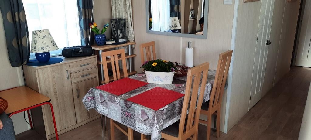 Caravan  Wielewaal 12m op 4m, Tickets en Kaartjes, Recreatie | Overige