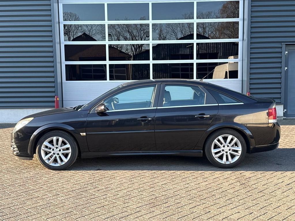 Opel Vectra GTS 1.8-16V Sport, airco, stoelverwarming, Auto's, Opel, 122 pk, Gebruikt, Zwart, 4 cilinders